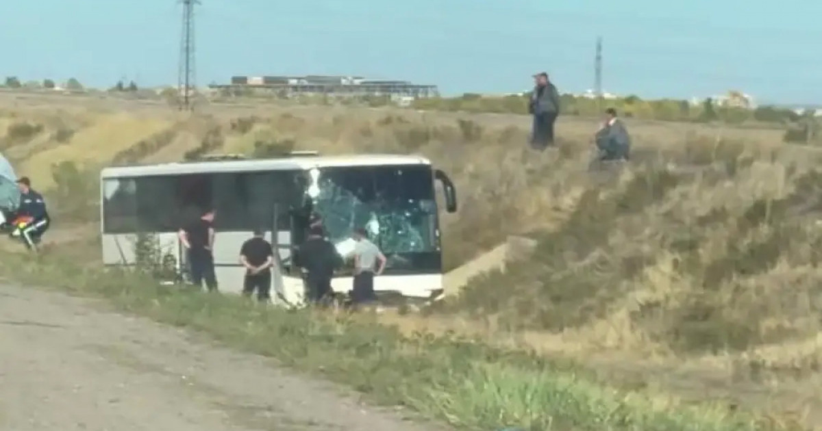  Қарағанды маңында жолаушылар автобусы жолдан шығып кеткен 