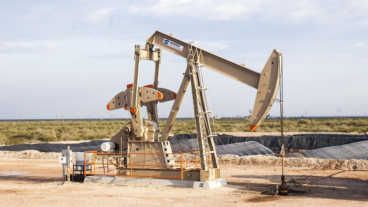 АҚШ Brent мұнайының 2026 жылға арналған болжамды бағасын көтерді