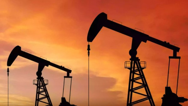 Нефть продолжает дорожать: Brent превысила психологическую отметку