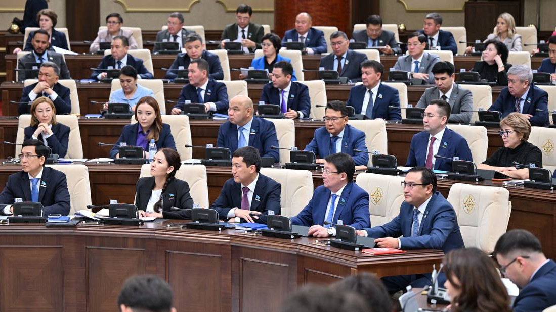 Құрылтай депутаттарының айлығы қанша? Нақты сандар айтылды