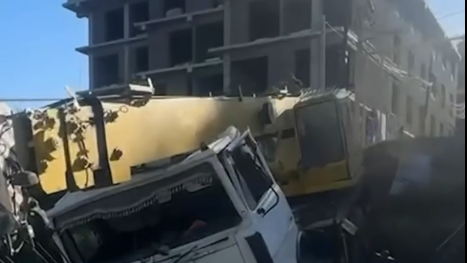 Алматыда өздігінен қозғалып кеткен жүк көлігі оқыс жағдайға себеп болды