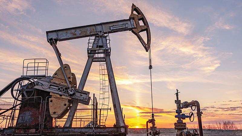 Brent удерживается выше $101 за баррель после резкого роста