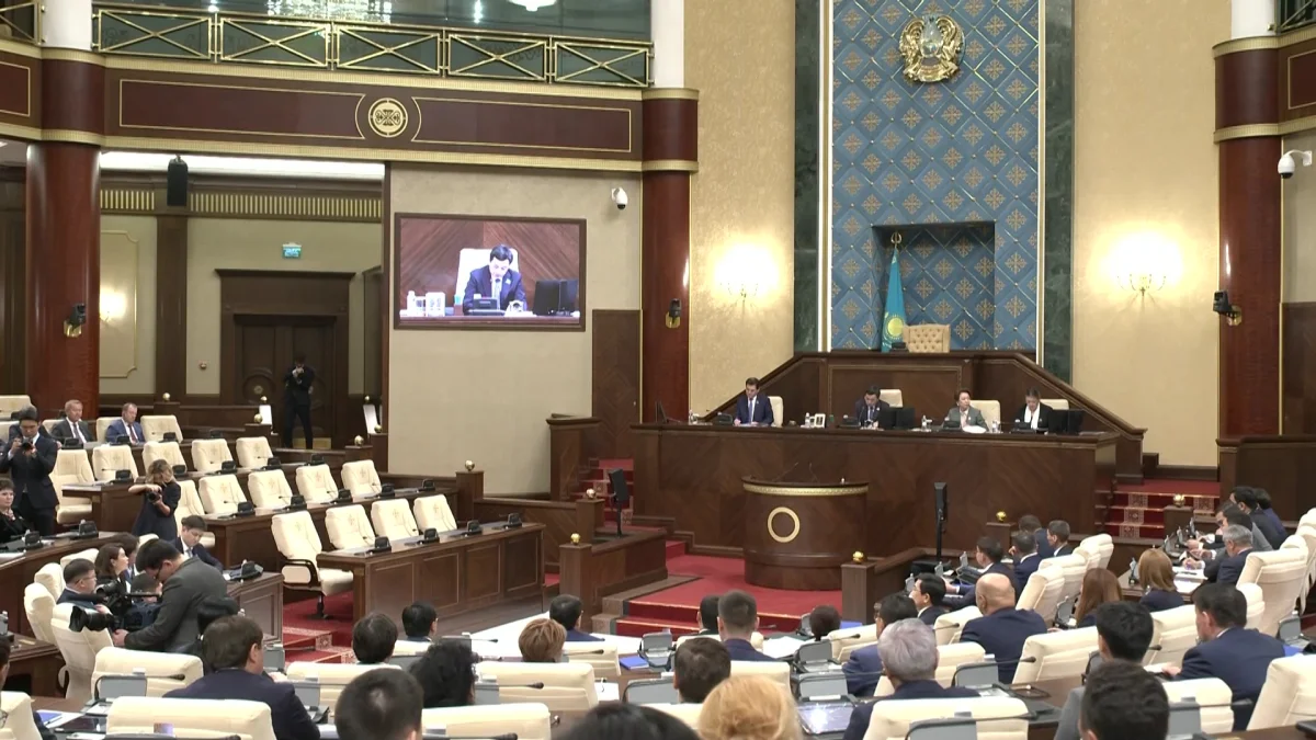 Құрылтайдың жаңа регламенті қабылданды