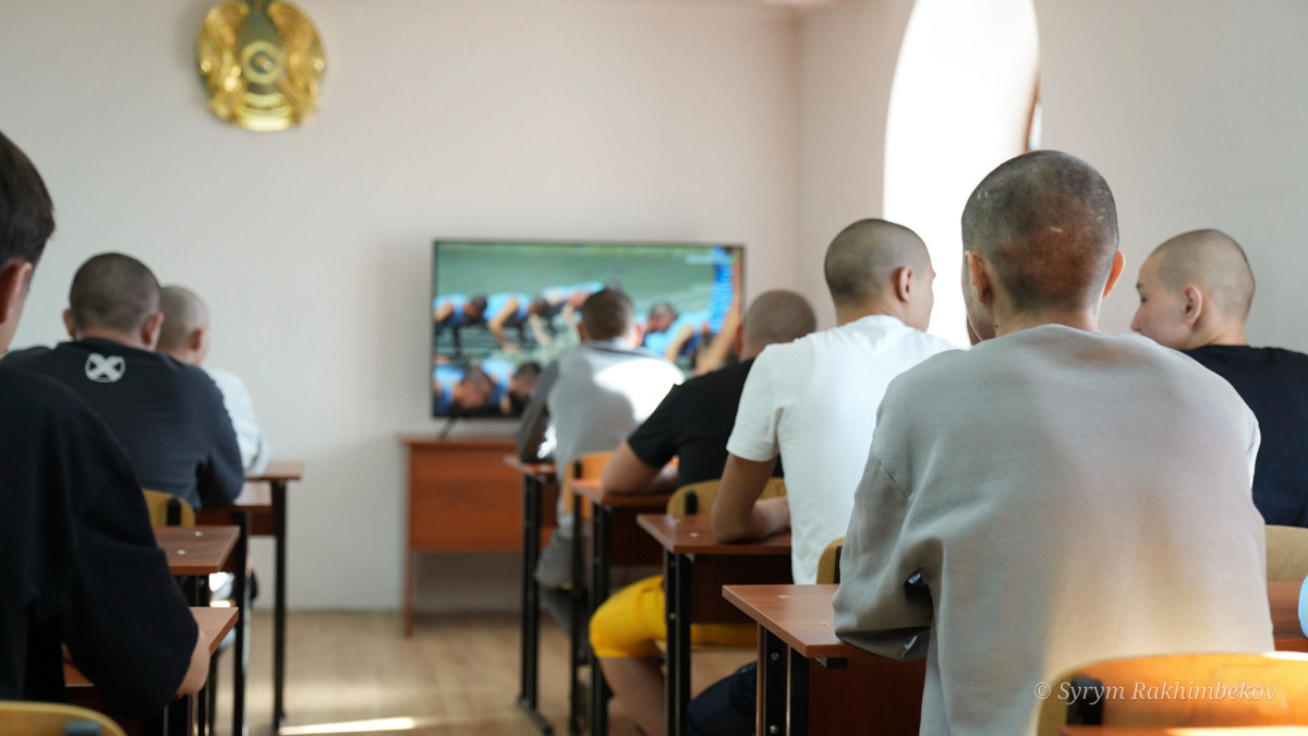 Повестка, медкомиссия и отсрочка: что нужно знать призывникам в Казахстане