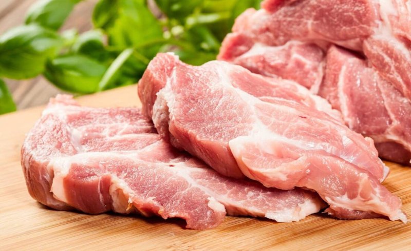 Казахстан частично снял запрет на ввоз мяса из России