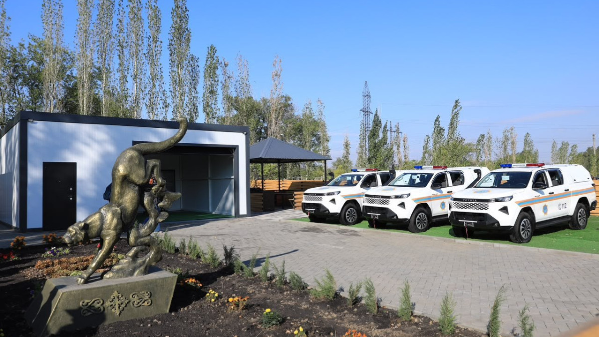 Глава МЧС открыл спасательную станцию на реке Илек в Актобе