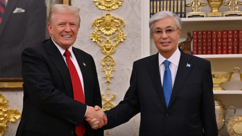 Сарапшы: Трамптың құттықтауы АҚШ-тың Қазақстанға ерекше назар аударып отырғанын көрсетеді