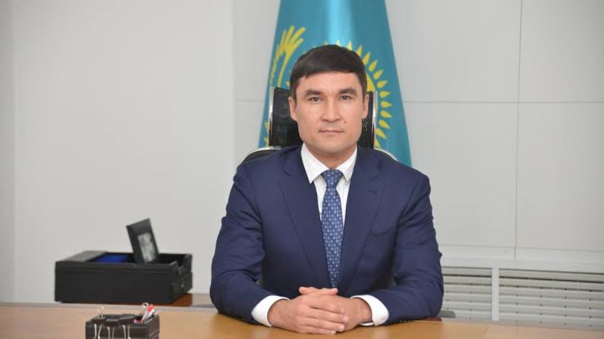 Олимпиада чемпионы Серік Сәпиев Астанада өз компаниясын ашты