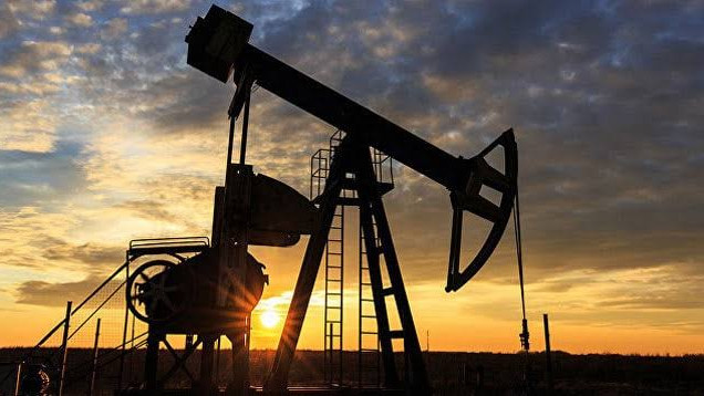 Нефть остается выше $100: Brent прибавила более 3%