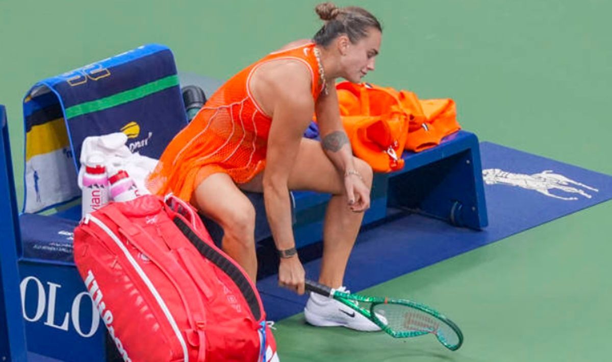 Арина Соболенко US Open финалындағы әрекеті үшін жазаланады