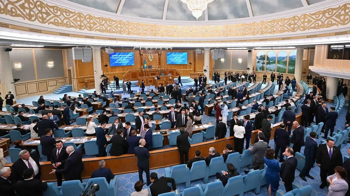 Құрылтайда Қоғамдық қабылдау өз жұмысын бастады