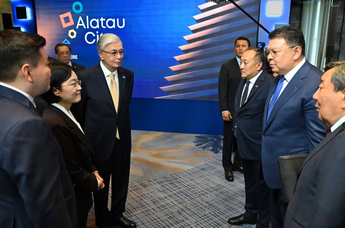 Тоқаев пен Оңтүстік Корея Премьер-министрі Alatau Smart City жобаларымен танысты