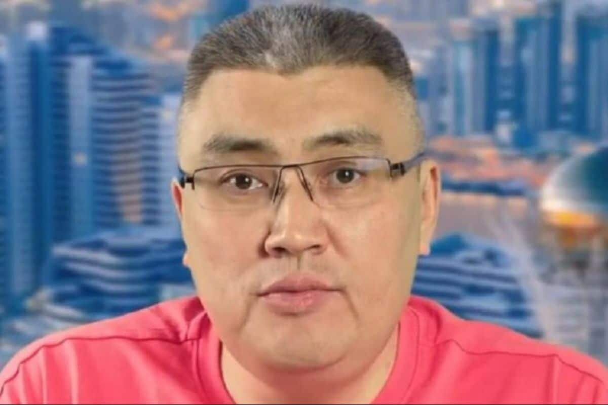 Автора YouTube-канала «Ахуал сегодня» Азамата Омарова освободили в зале суда