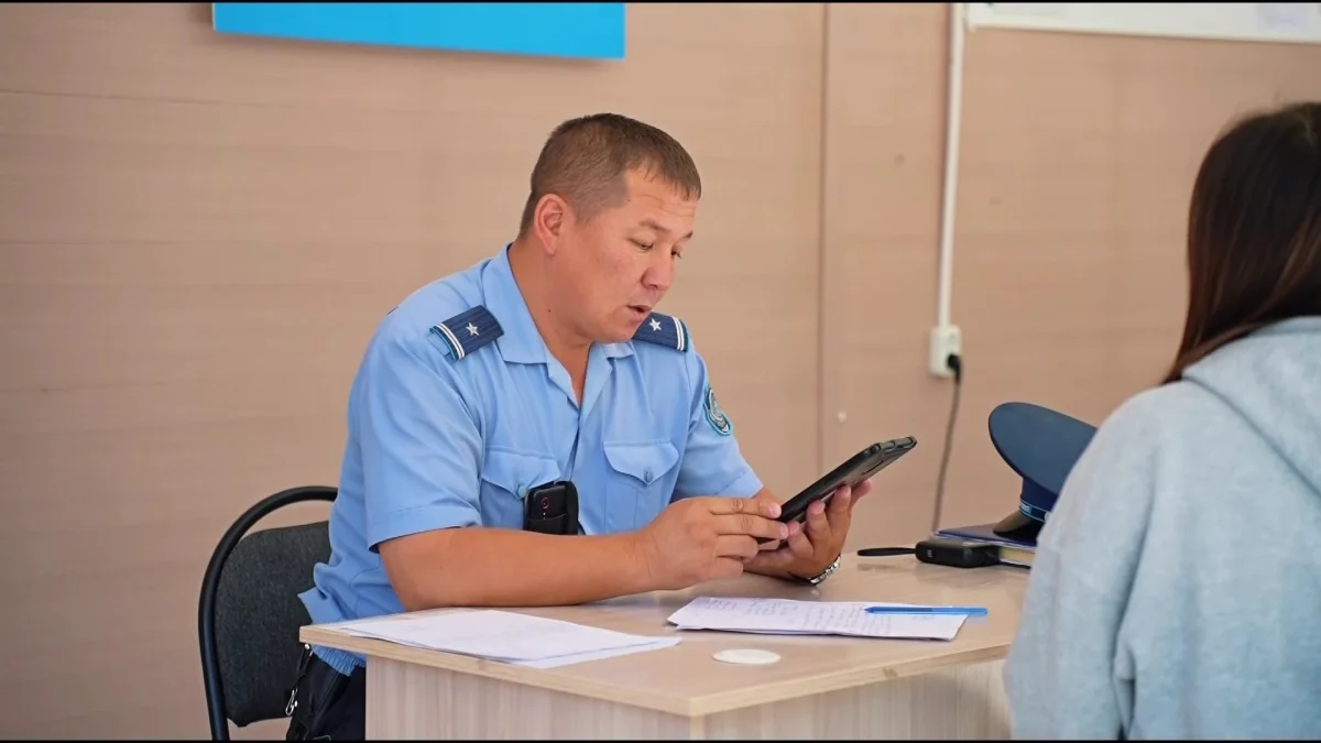 Шымкент тұрғыны өзін «тергеушімін» деп сес көрсеткен