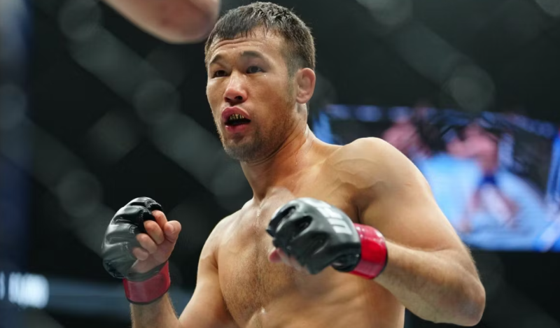 Боец UFC оценил шансы Шавката Рахмонова победить Ислама Махачева
