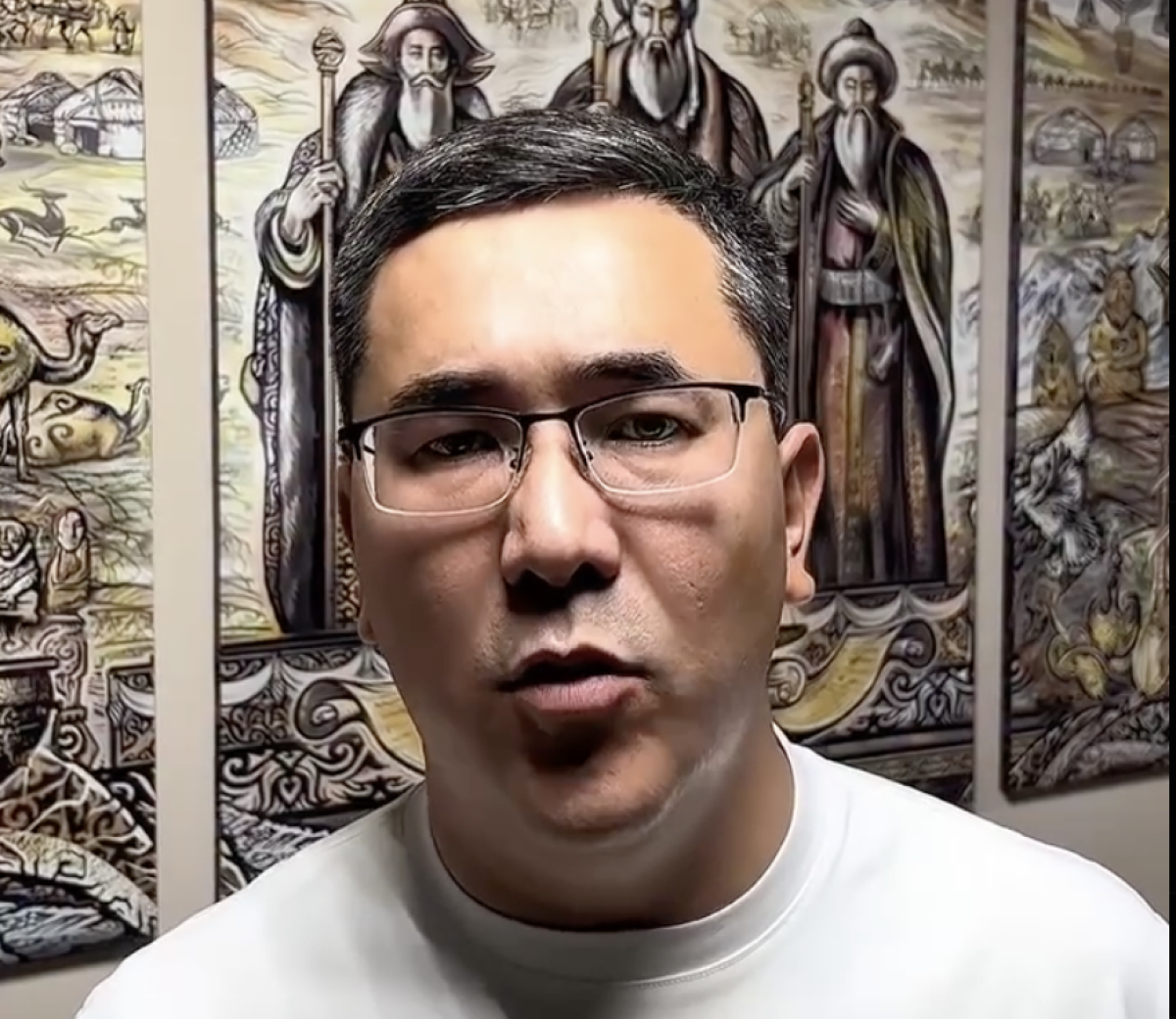«Үш баласы бар»: Әділетхан Молдаханның ағасы соттан жазаны жеңілдетуді сұрады