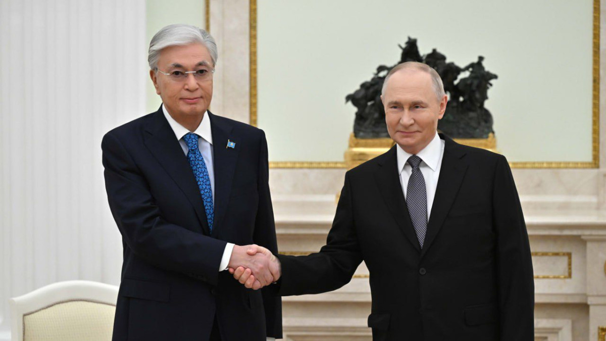 Токаев поздравил Путина с проведением выборов в Госдуму