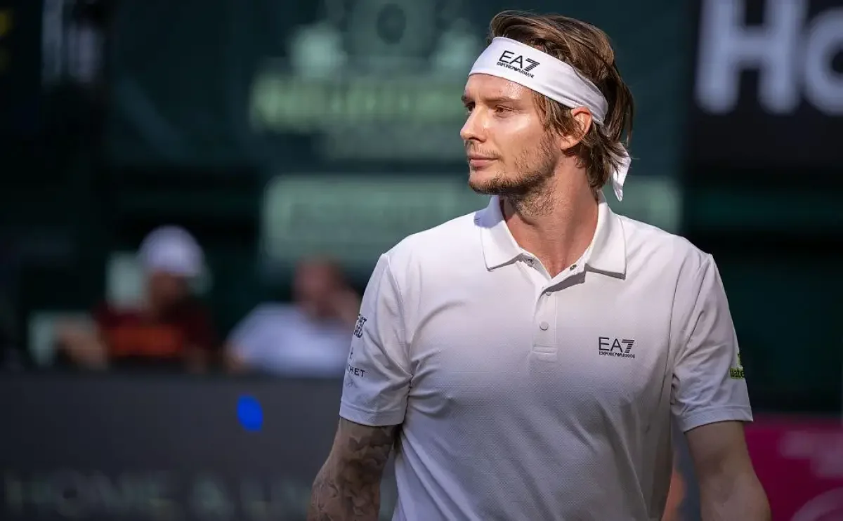 Александр Бублик ATP рейтингінде ТОП-20-дан шығып қалды
