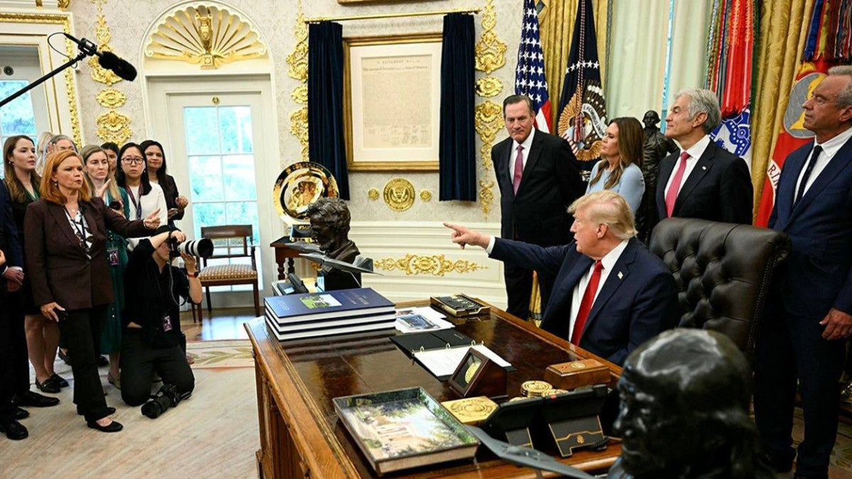 АҚШ-тың ірі телеарналары Трампқа байкот жариялады