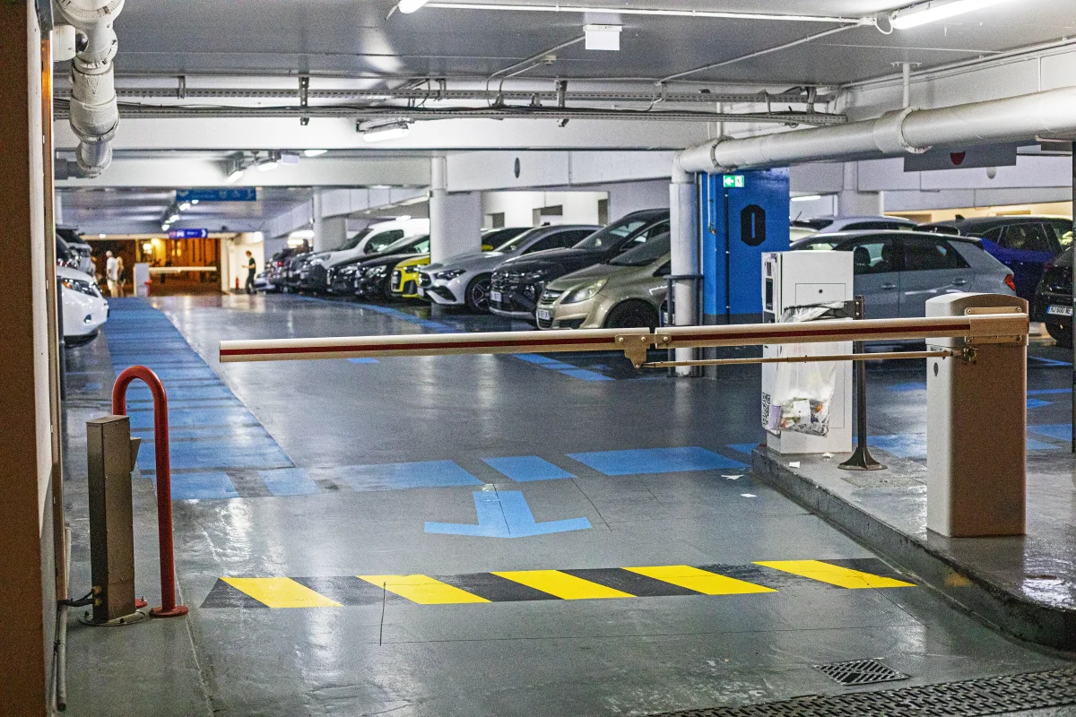 Алматыда 1,7 млн теңге айыппұлы бар BMW көлігі ұсталды