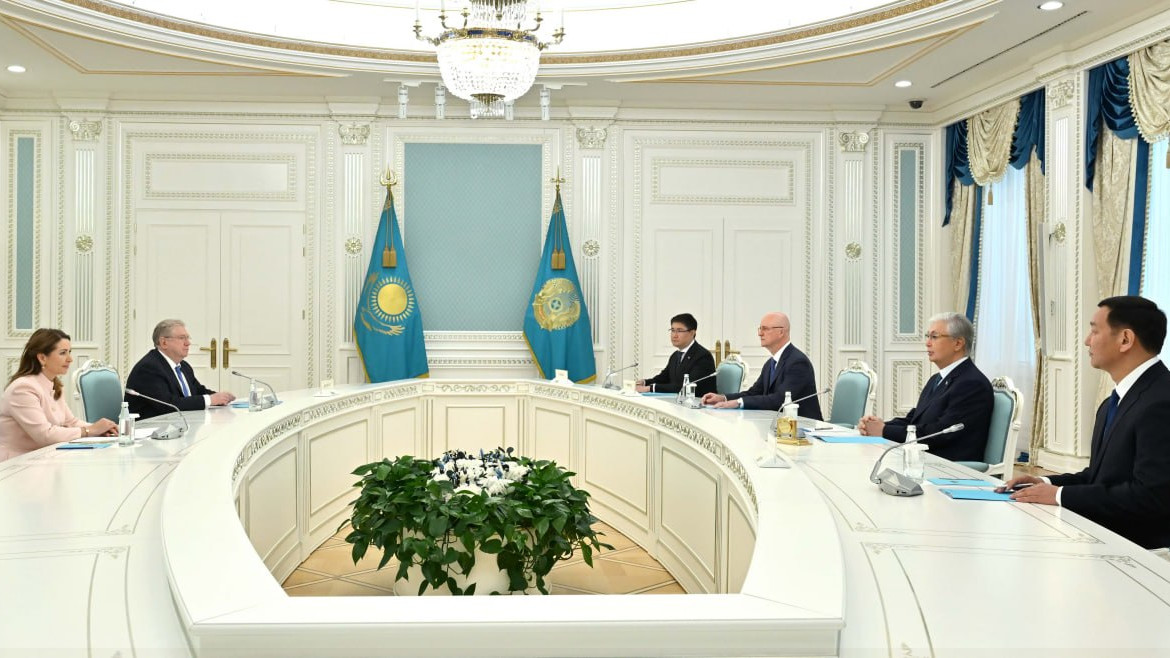 Тоқаев: Тіл адамдарды біріктіруге және өзара түсіністікке қызмет етуі тиіс