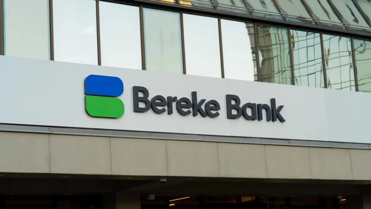 Казахстанец пожаловался на списание денег в Bereke Bank