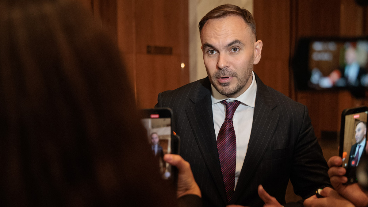 Балалардың әлеуметтік желіні қолдануына шектеу: Вице-министр тетігін түсіндірді