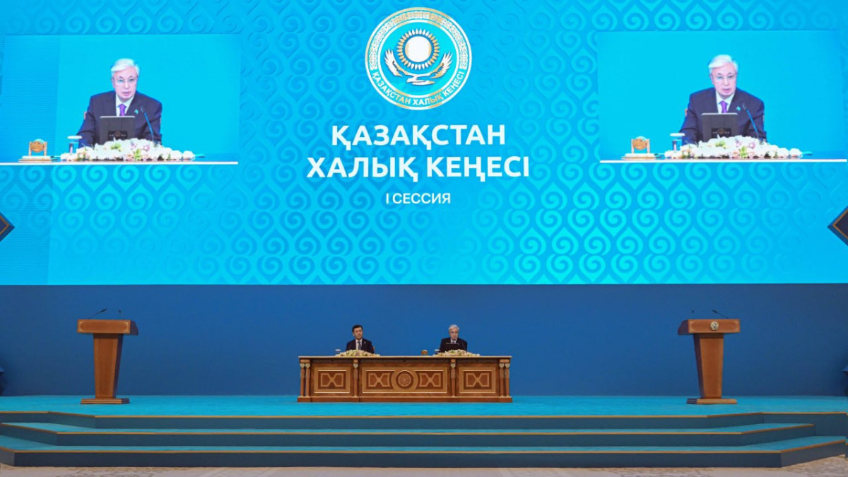 Президент: Өркениетті ел болу – жаһан көшінен қалмай, үнемі бәсекеге қабілетті болу деген сөз