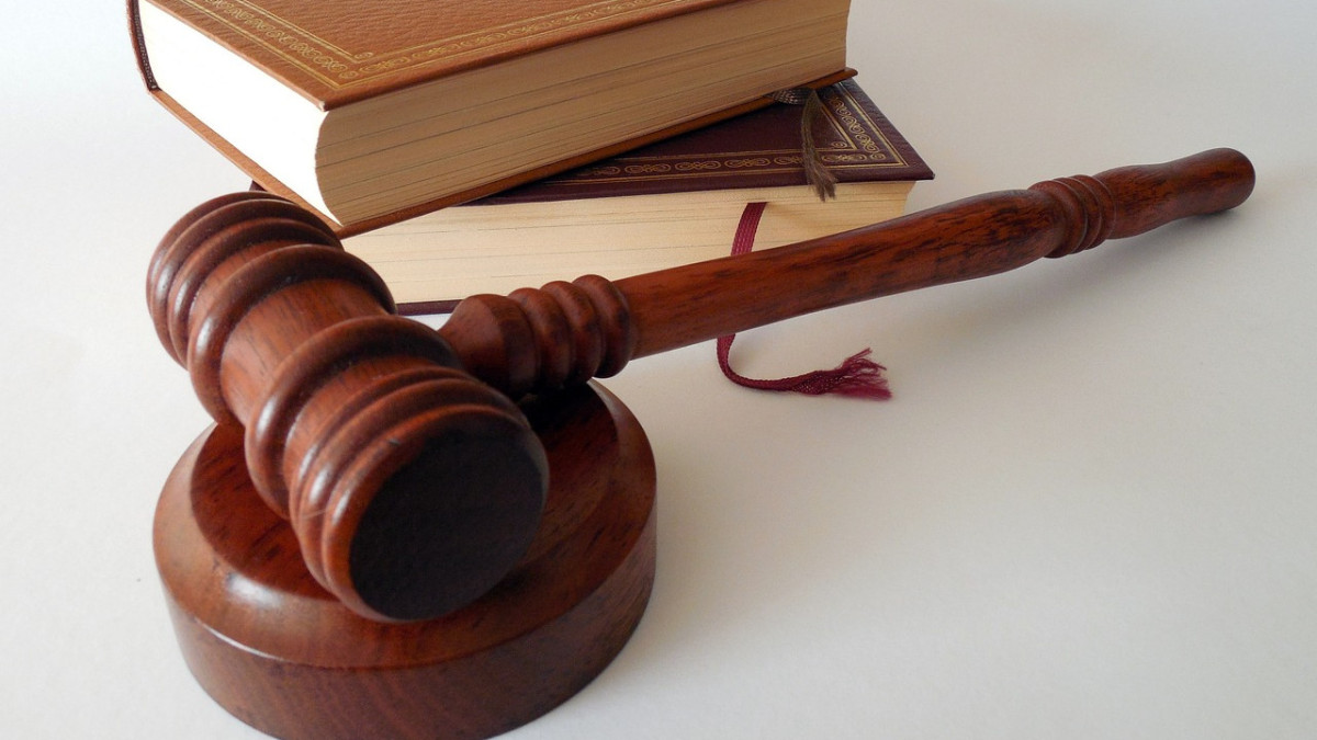 В Актюбинской области предпринимателя приговорили к 3 годам за незаконную переработку отходов