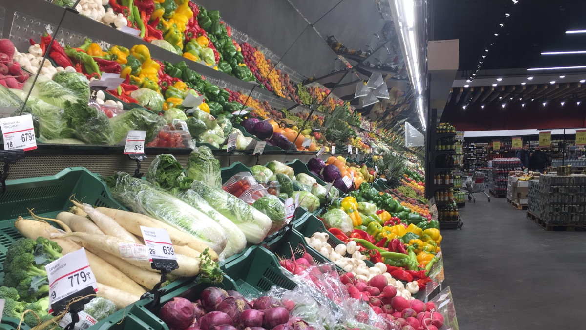 Снижение цен на продукты в Казахстане