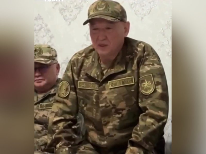 «Мы не смогли уберечь ваших детей»: министр обороны извинился перед семьями погибших на Каспии