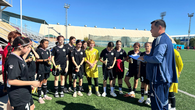 ҚФФ скауттары Balgyn league турнирінде футболшыларды бақылаудан өткізді