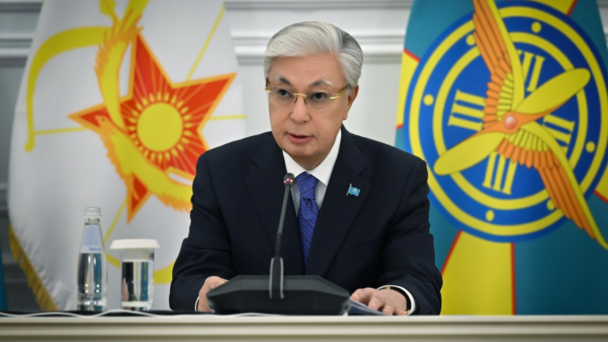 Тоқаев: Әскерді түбегейлі реформалайтын уақыт келді